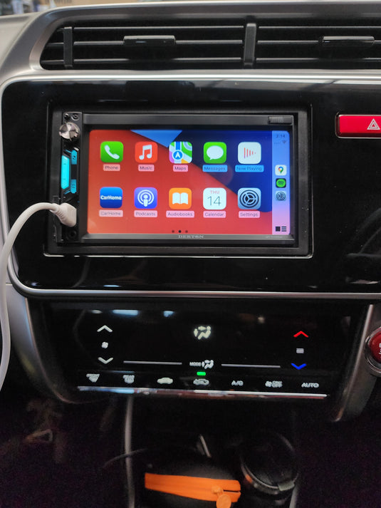 DERTON DT-715CA Double Din Apple Carplay / Android Auto Stereo