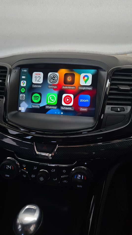 HOLDEN COMMODORE VF WIRELESS APPLE CARPLAY/ Android Auto Screen Upgrade Kit Retains Factory functions