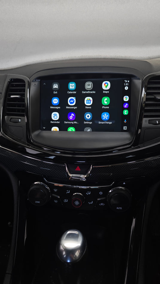 HOLDEN COMMODORE VF WIRELESS APPLE CARPLAY/ Android Auto Screen Upgrade Kit Retains Factory functions