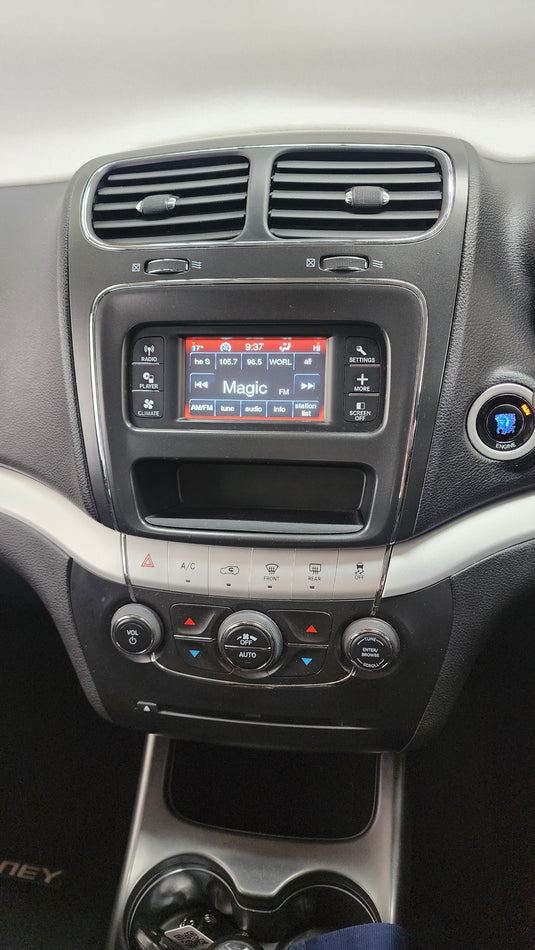 DODGE JOURNEY Wireless Apple CarPlay/ Android Auto Multimedia unit with Inbuilt Android system