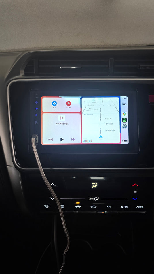 Honda Grace Apple CarPlay/ Android auto Stereo Supports Factory Steering Wheel control Buttons/ Reverse Camera