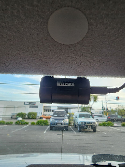 FINEVU GX35 Dash and Back camera Installed in Toyota Corolla