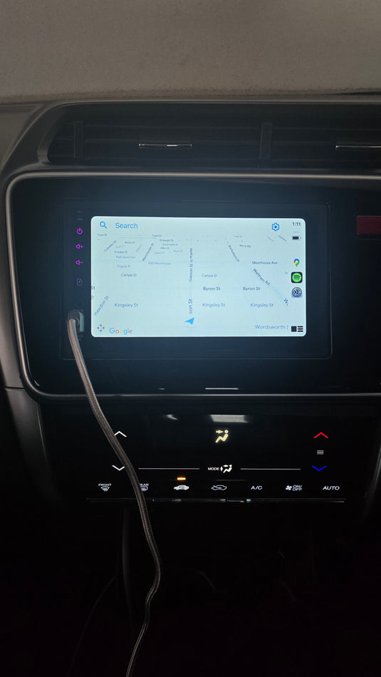 Honda Grace Apple CarPlay/ Android auto Stereo Supports Factory Steering Wheel control Buttons/ Reverse Camera