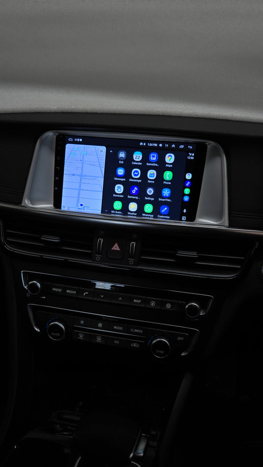 KIA OPTIMA FACTORY STEREO REPLACED BY DERTON WIRELESS APPLE CARPLAY/ ANDROID AUTO MULTIMEDIA UNIT and Retained Factory Steering wheel control buttons/ Reverse Camera/ AC Heater information Display