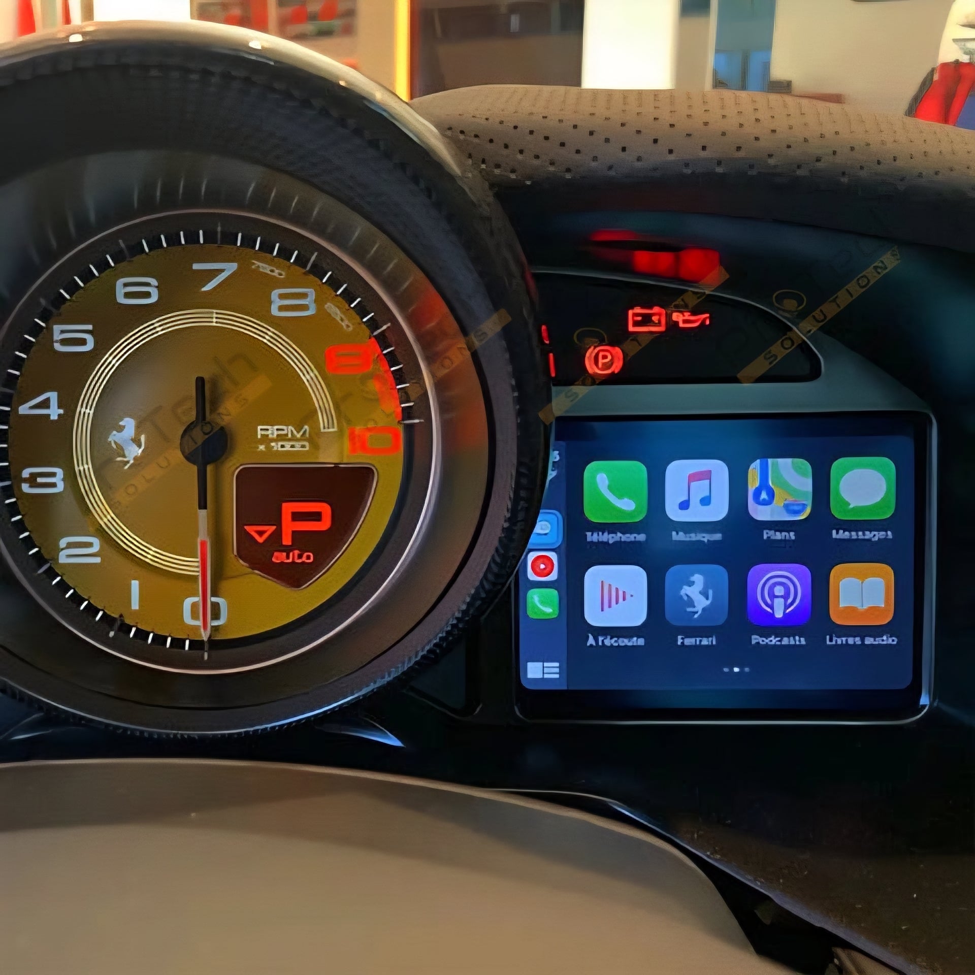 Apple Computer Ferrari Ferrari F12 Wireless Apple CarPlay & Android Auto Integration Kit