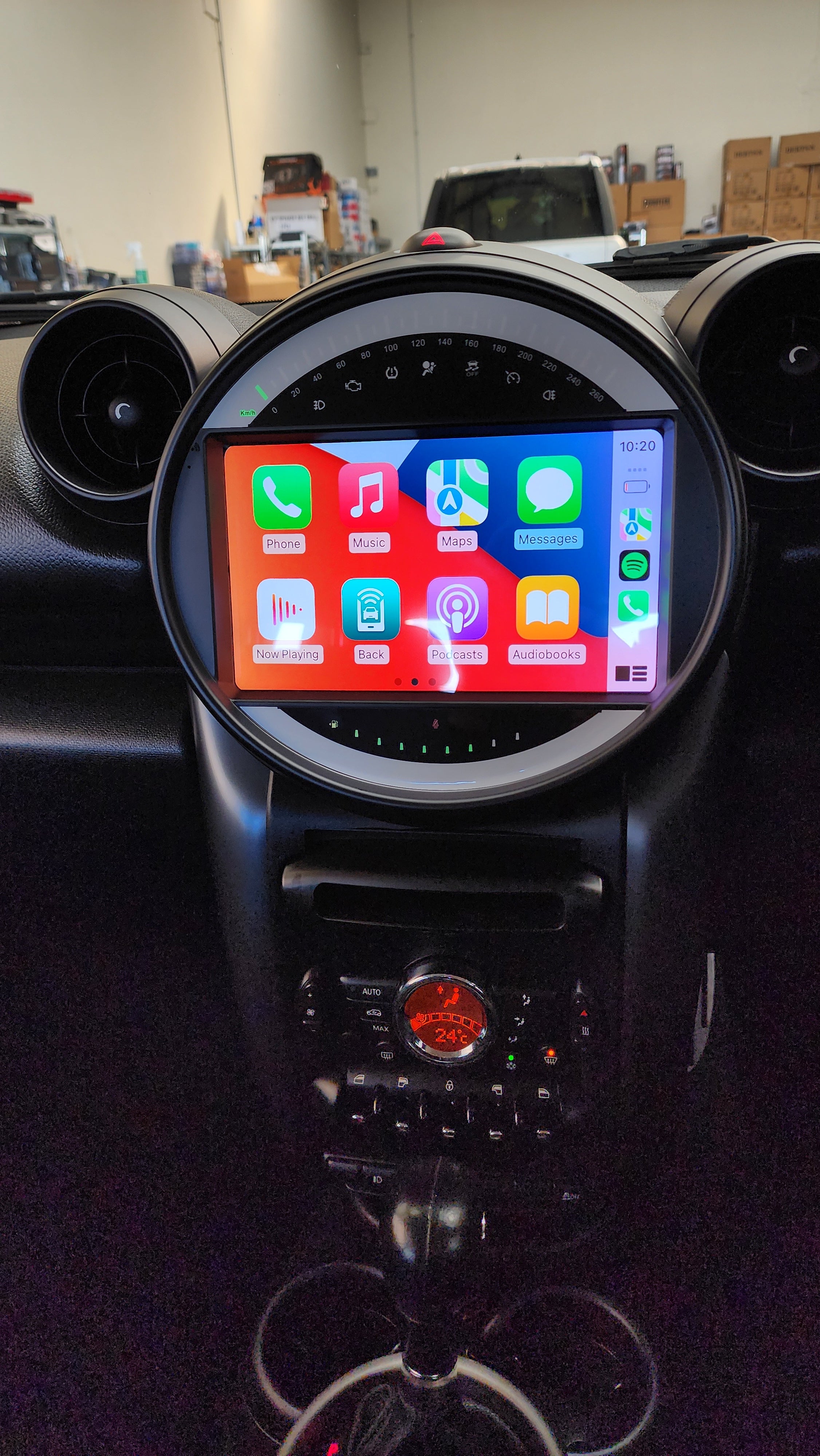 Mini Cooper Wireless Apple Carplay/ Android Auto stereo with inbuilt A